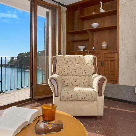 Apartment- Pruneda Daire Llafranc